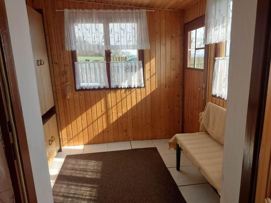 Villa Dum Nedaleko Resovskych Vodopadu Tvrdkov Esterno foto